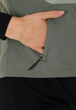 Endurance Beistyla - Bodywarmer -Dusty Teal -Endurance 28013e542322444dbf445c3ca3a94a05