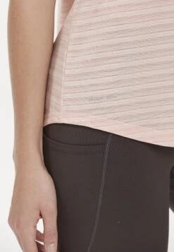 Endurance Regier - Top - Dusty Peach -Endurance 9878944ac18b45b6b7b27e5cc78fb378