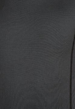 Endurance Power Jr. - Longsleeve - Black -Endurance d18ee1764f7449f9ae207eff5918ecdc