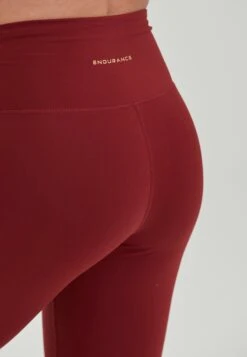 Endurance Raleigh - Legging - Syrah 14 Endurance Raleigh - Legging - Syrah -Endurance de0dcc6177a1428aa63fd5a4e57c70a0