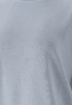 Endurance Sweater - Tradewinds -Endurance e6bc6dea3e024f1887939698d9b64696