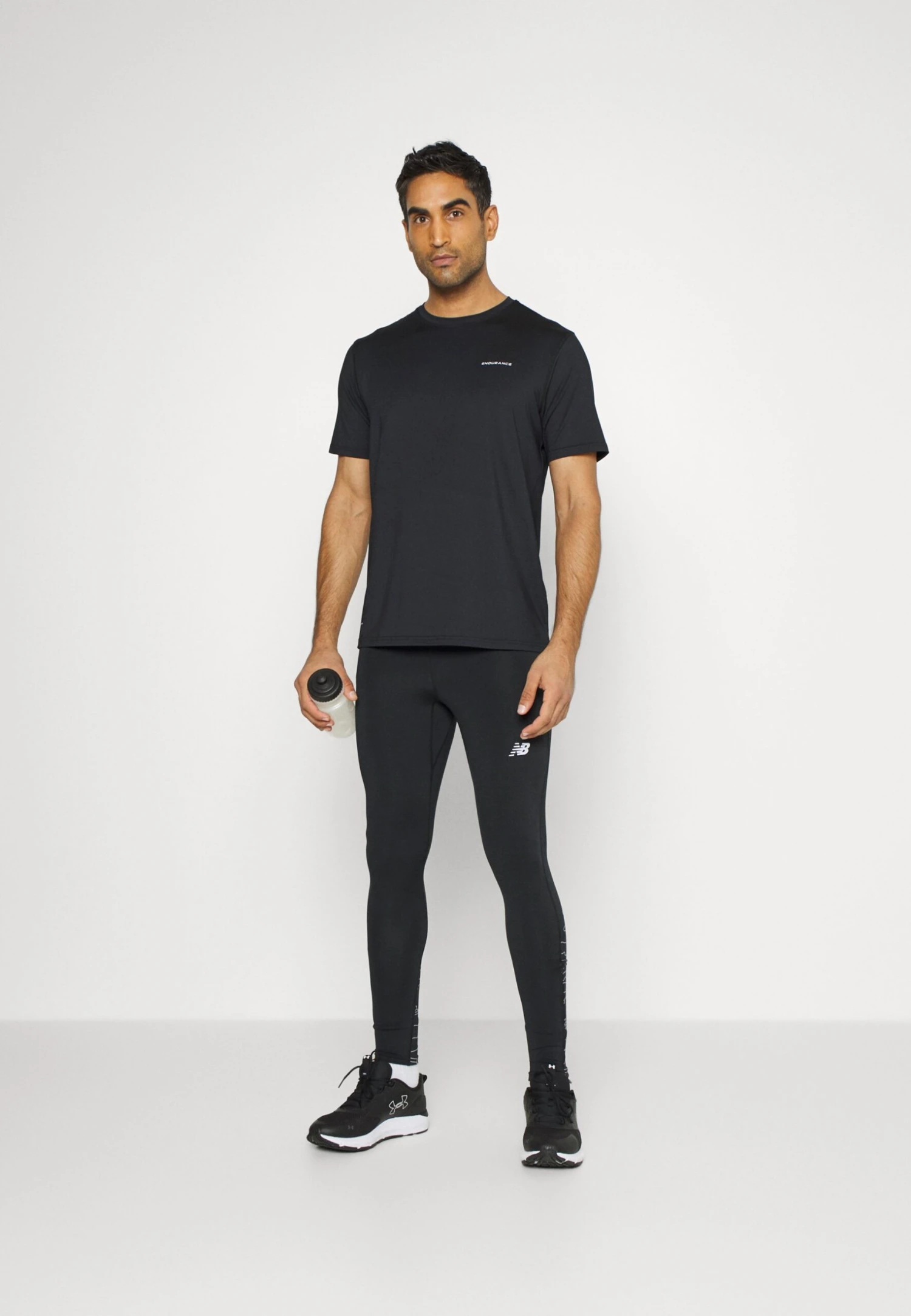 Endurance Kulon Performance Tee - Sport T-Shirt - Black 4 Endurance Kulon Performance Tee - Sport T-Shirt - Black - Afbeelding 2
